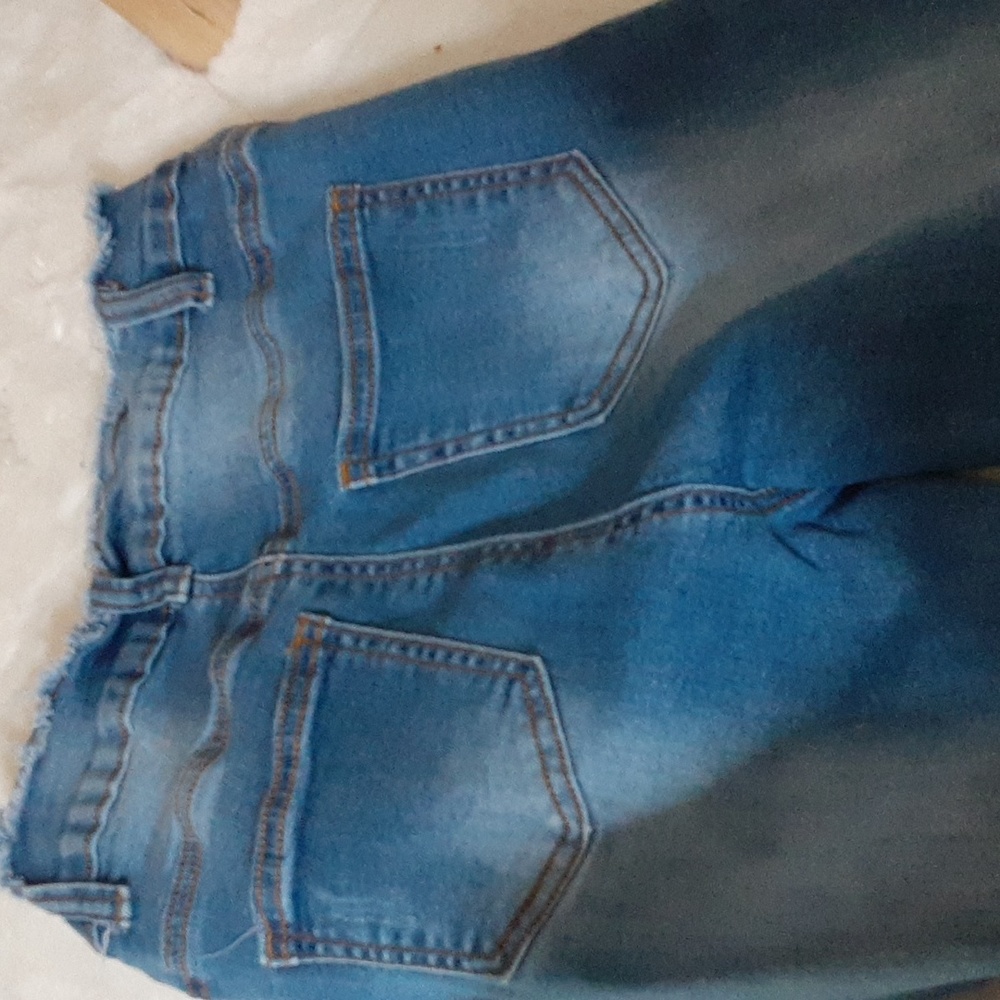 Jeans - Picture 4 of 5